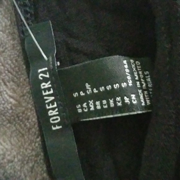 NWT Brand New With Tags Forever 21 Shirt - Picture 2 of 2